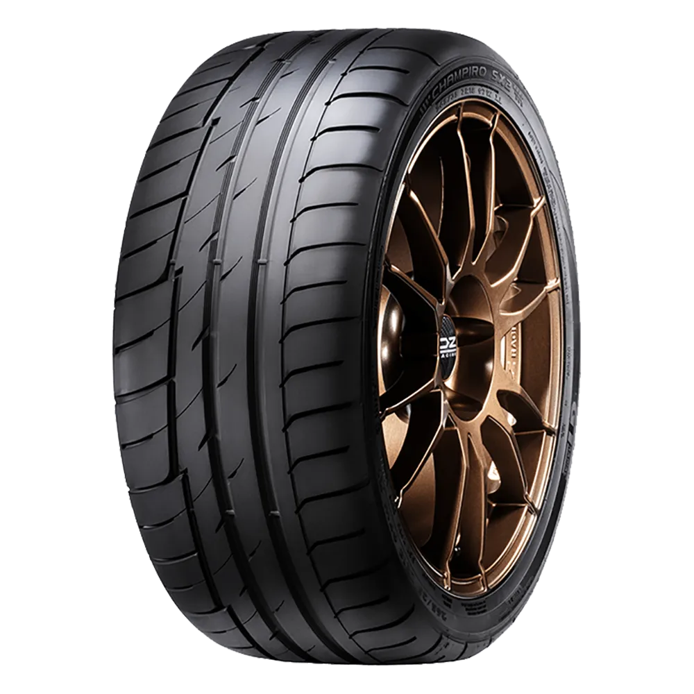 GT Radial Champiro SX2 - 235/40 R18